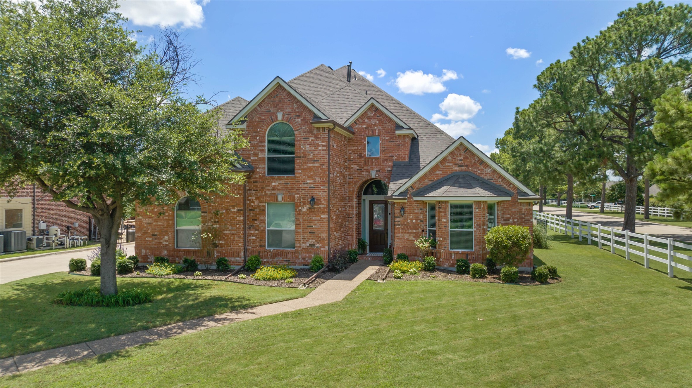 Cindy J. Aguilar, Realtor in Pottsboro, TX (6)