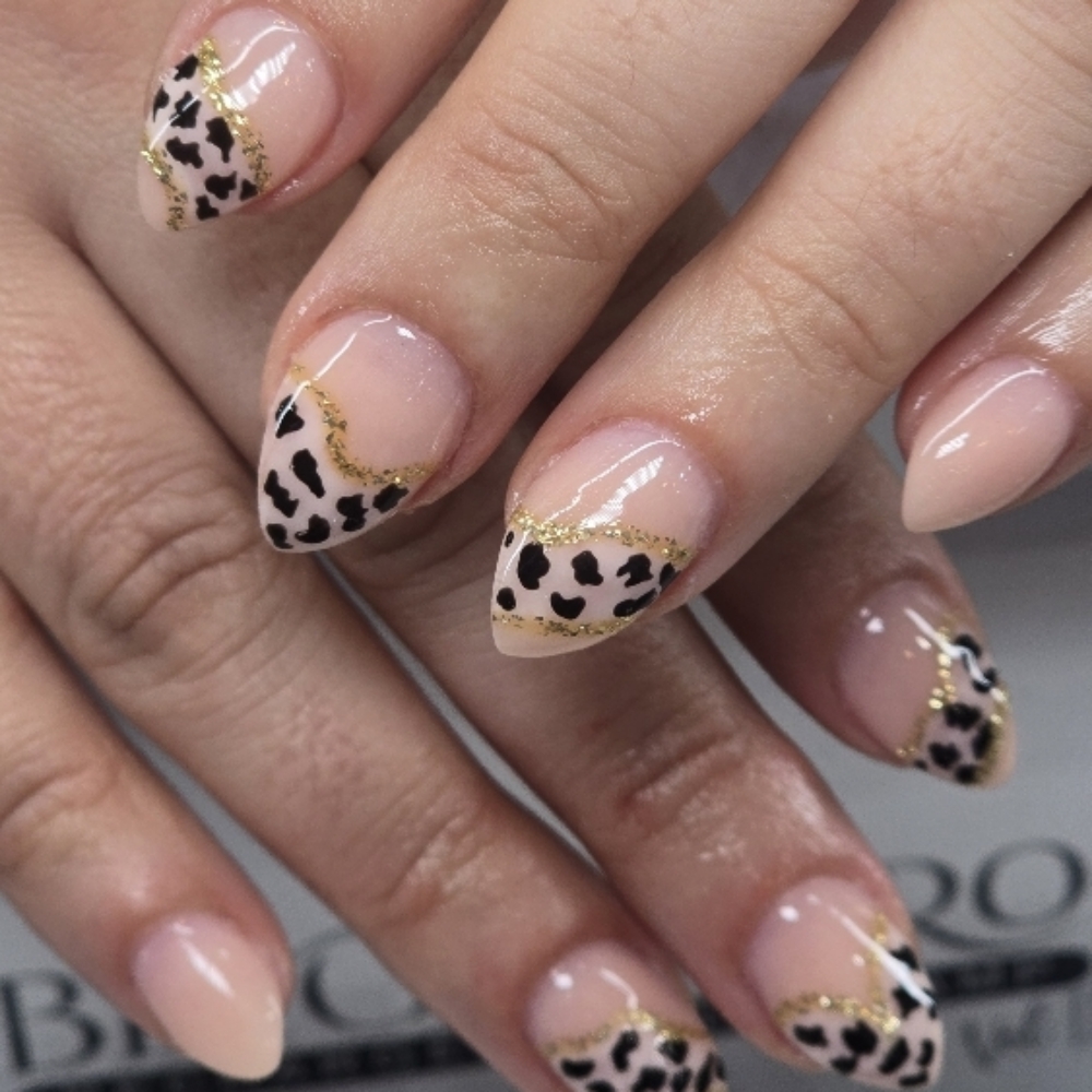 Goddess Nail and Beauty Bar in Racine, WI (2)