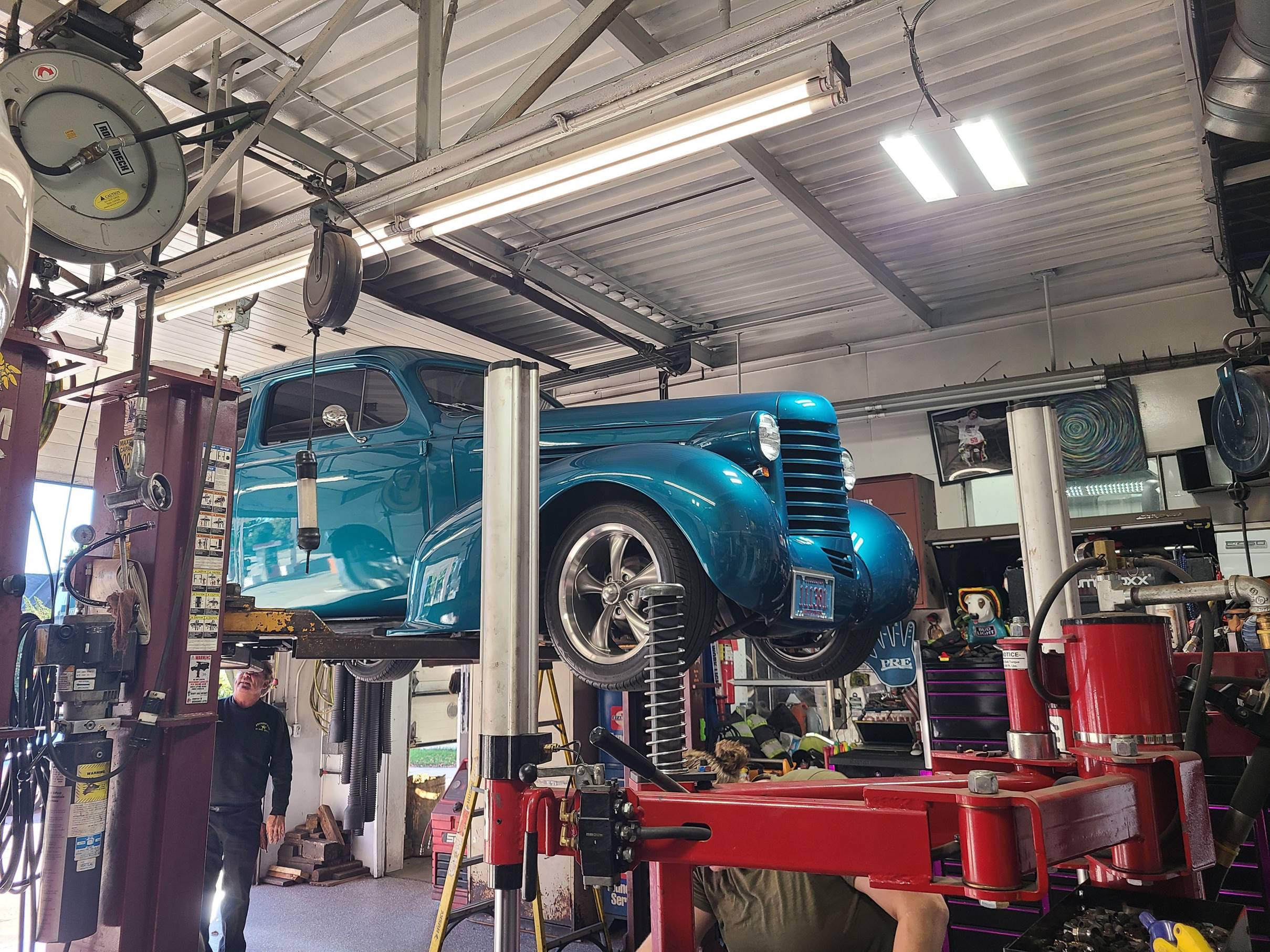 Johnnie's 66 Towing & Auto Repair & Tire Sales & Service in Beaver Dam, WI