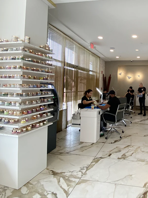 The Golden Lounge Nails & Spa in Waldorf, MD (2)