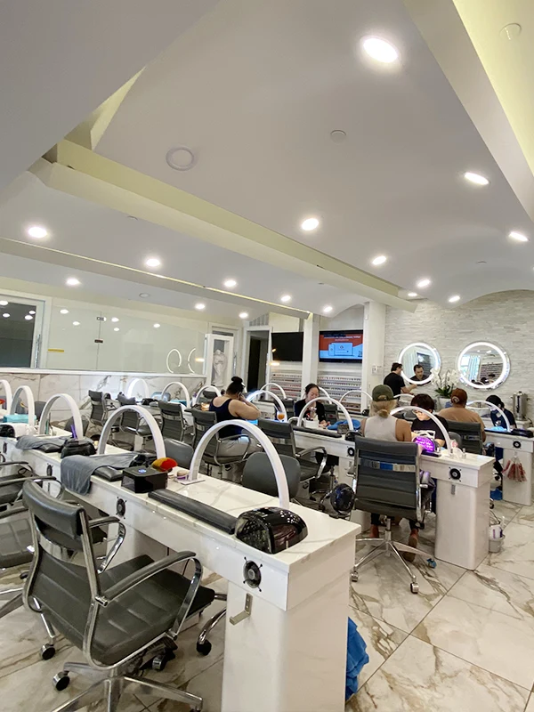 The Golden Lounge Nails & Spa in Waldorf, MD (3)