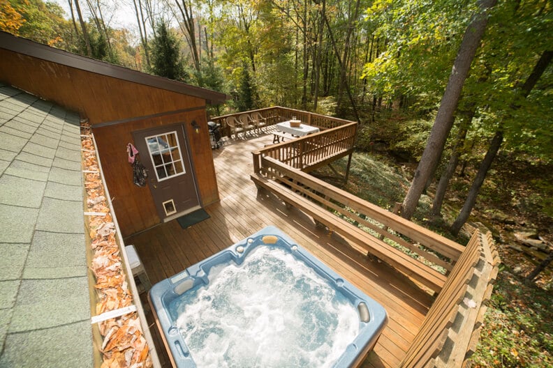 Mountain Creek Cabins in Bruceton Mills, WV
