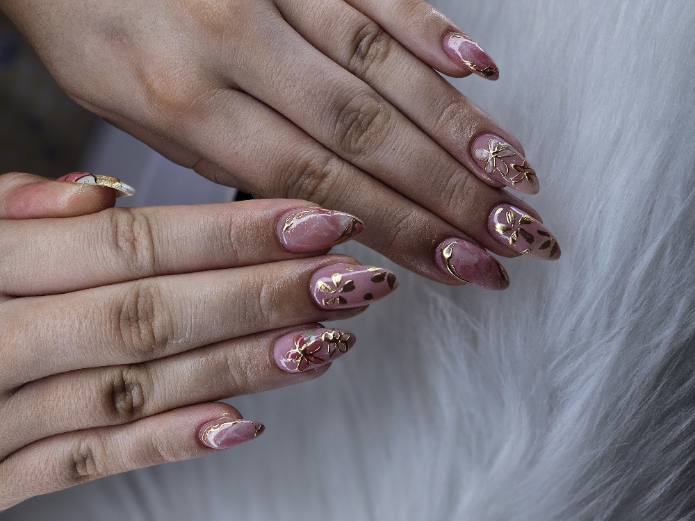 Beauty n'Grace Nails in Terre Haute, IN