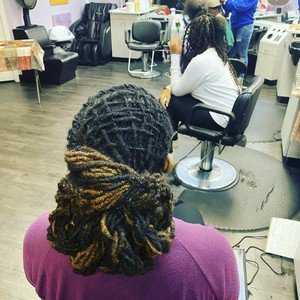Blessed Hands Beauty Salon llc in Louisville, KY