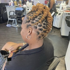 Blessed Hands Beauty Salon llc in Louisville, KY (3)