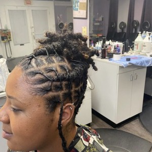 Blessed Hands Beauty Salon llc in Louisville, KY (4)