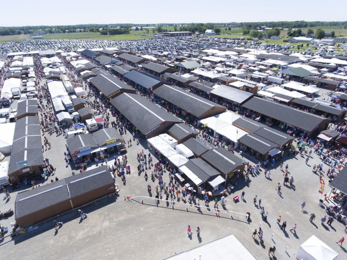 Shipshewana Flea Market (May-Sept) in Shipshewana, IN