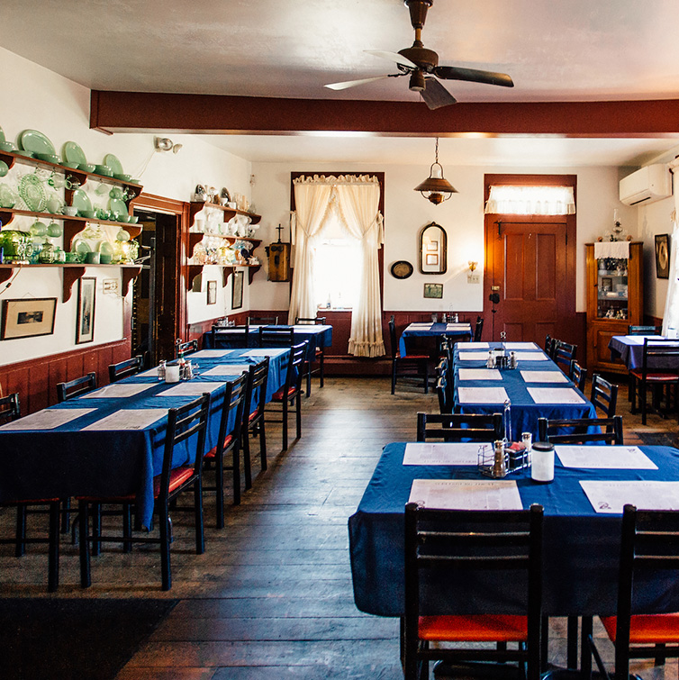 Drover's Inn in Wellsburg, WV (3)