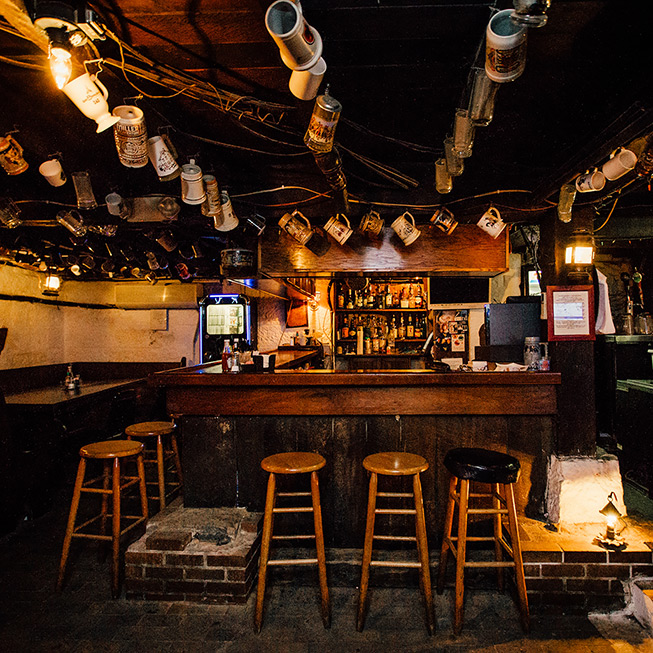 Drover's Inn in Wellsburg, WV (4)