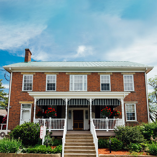 Drover's Inn in Wellsburg, WV (5)