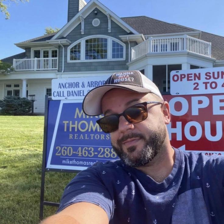 Anchor and Arbor Lakefront Real Estate by Daniel Orlando in Wolcottville, IN (5)