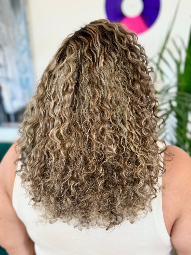Vainglory Hair Studio in Kensington, MD (2)