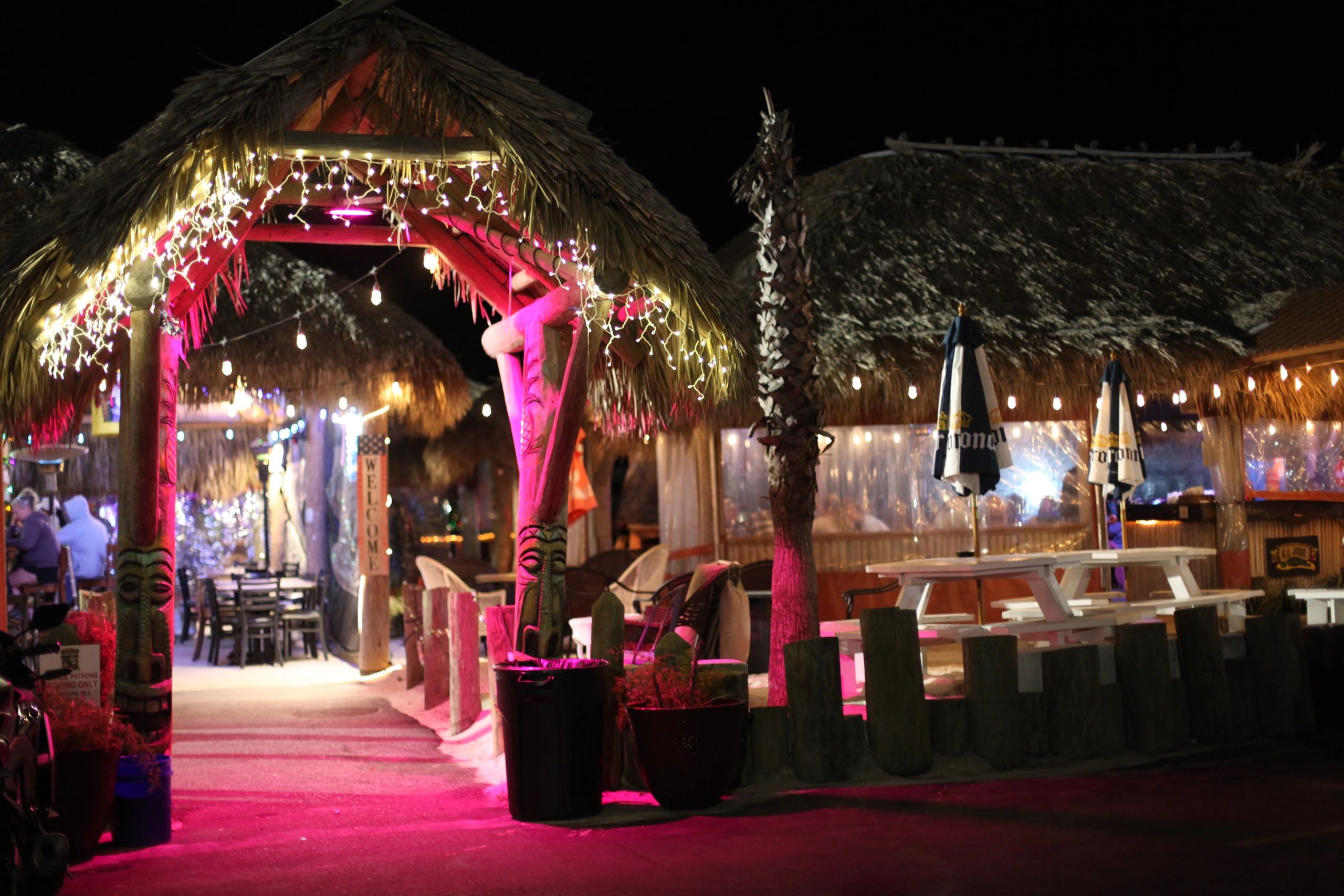 G.I. Jade Tiki Bar & Bistro in Fort Walton Beach, FL (2)
