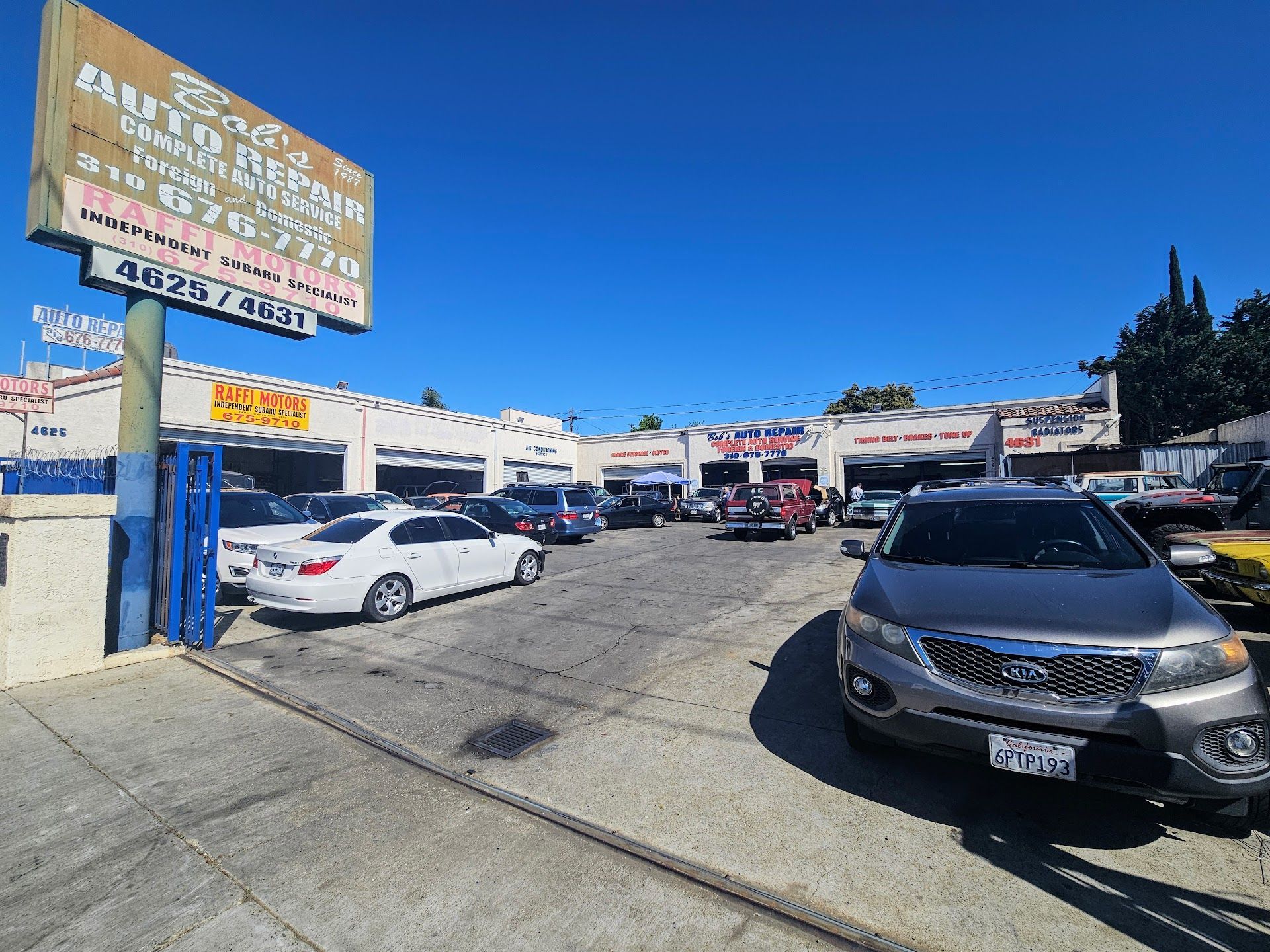 Bob's Auto Repair in Hawthorne, CA (3)
