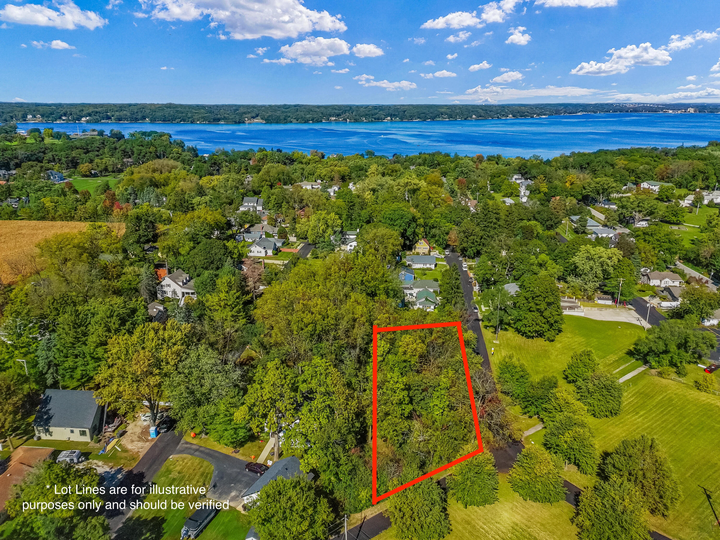 Mary Petersen, Lake & Country Real Estate Specialist in Lake Geneva, WI