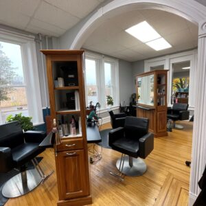 Capelli Salon in Cumberland, WI (2)