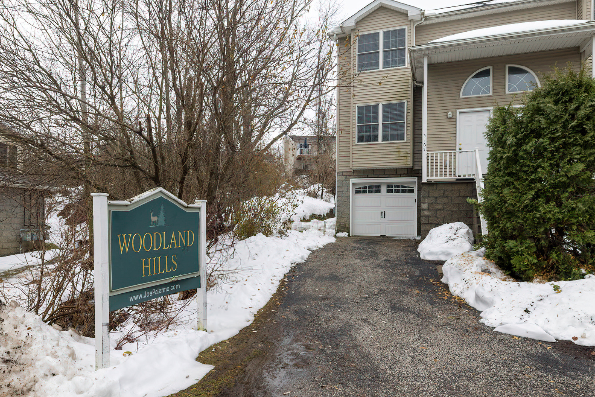 Sarah Hordusky, REALTOR® in Erie PA in Erie, PA (3)