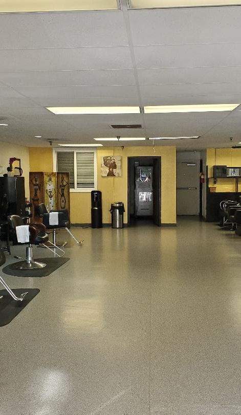 Marg and Gina's Live Hair Shop in Corona, CA (2)