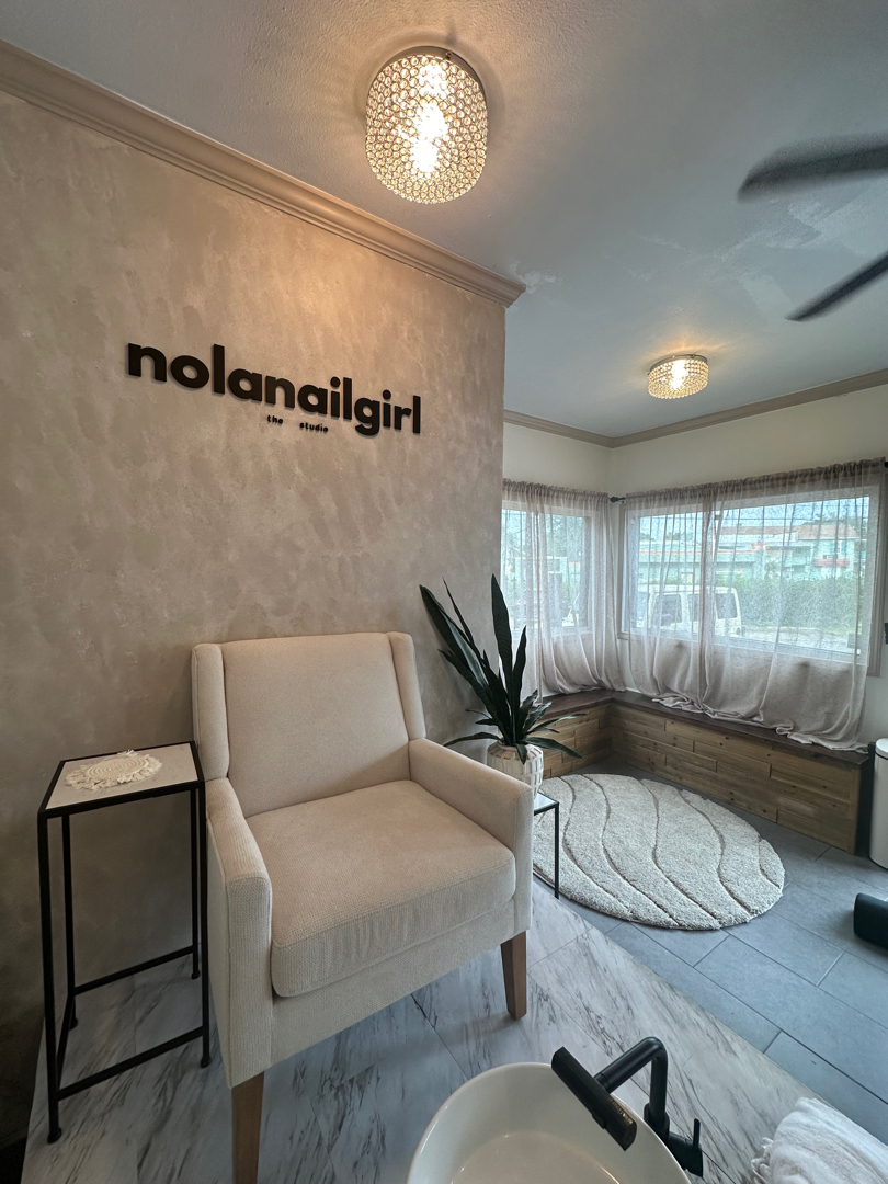 Nolanailgirl the studio in New Orleans, LA