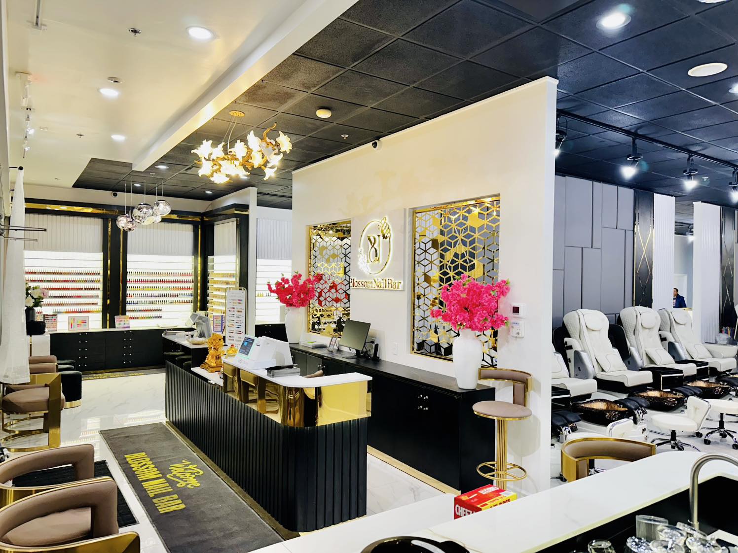 Blossom Nail Bar in Springfield, OH (2)
