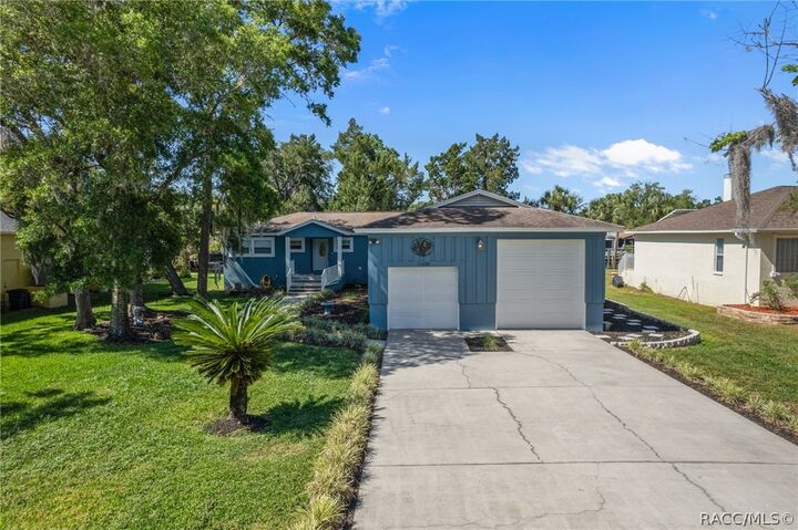 Tiffany Bingham, BINGHAM REALTY, INC. in Zephyrhills, FL (6)