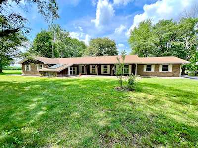 Grant Waldroup F.C. Tucker Emge Realtor in Princeton, IN (2)