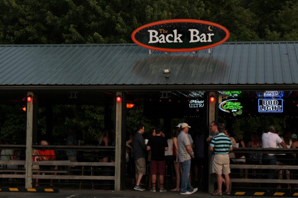 The Back Bar at Pizzeria Uno in Platteville, WI (4)