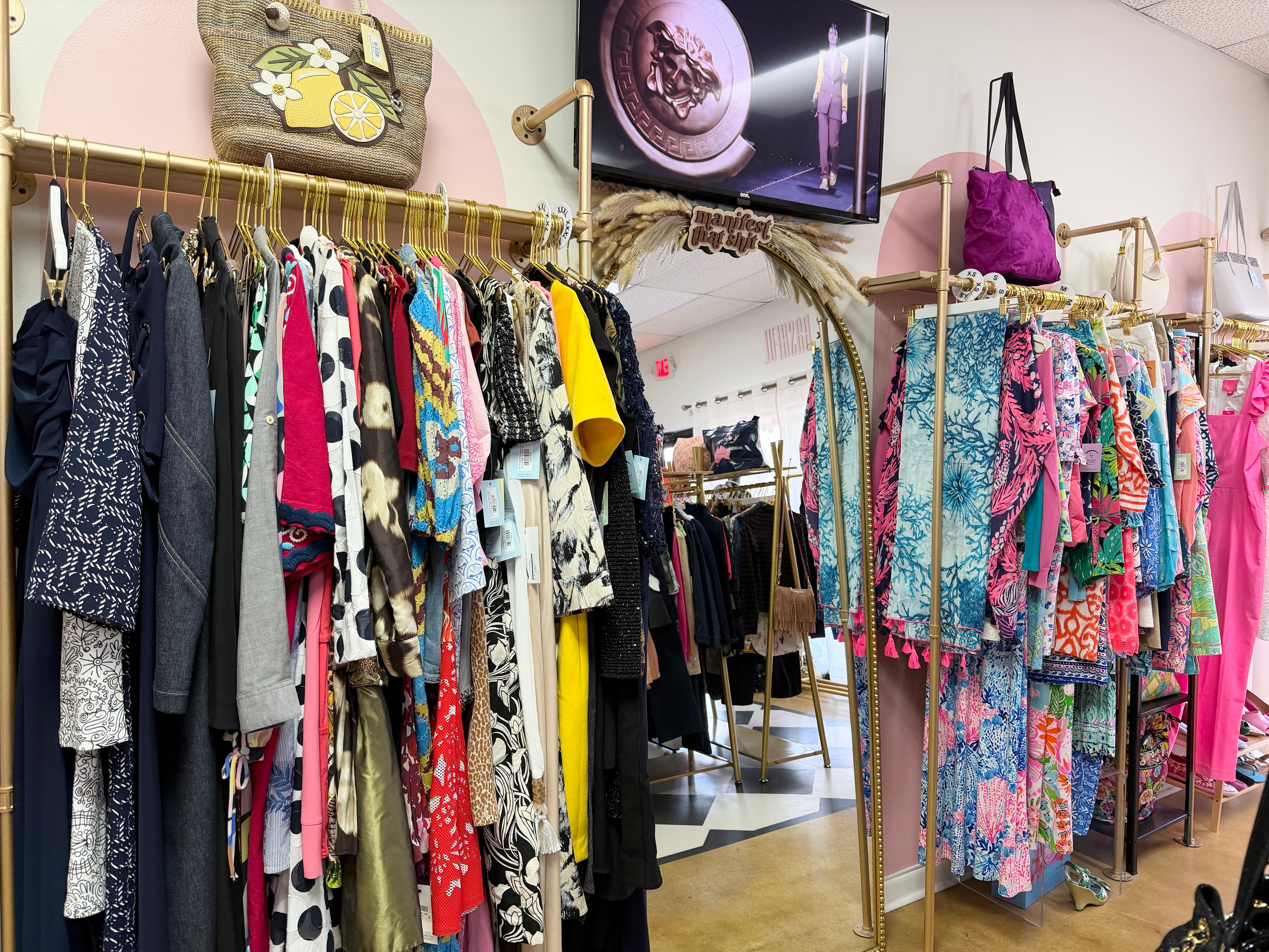 Lynn's Closet Boutique in West Palm Beach, FL (2)