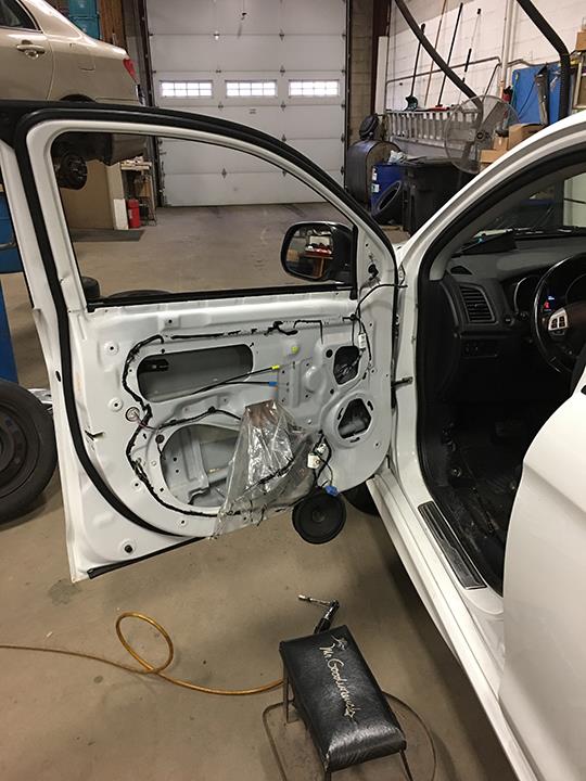 Ivan's Auto Garage & Complete Car Care in Tinley Park, IL (3)