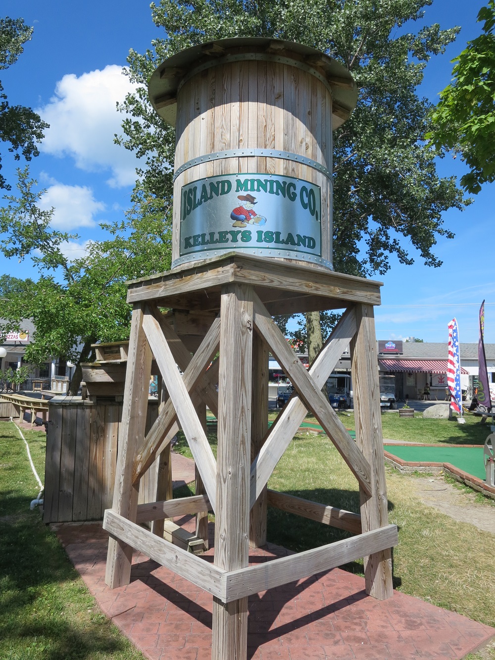 Caddy Shack Square in Kelleys Island, OH (2)