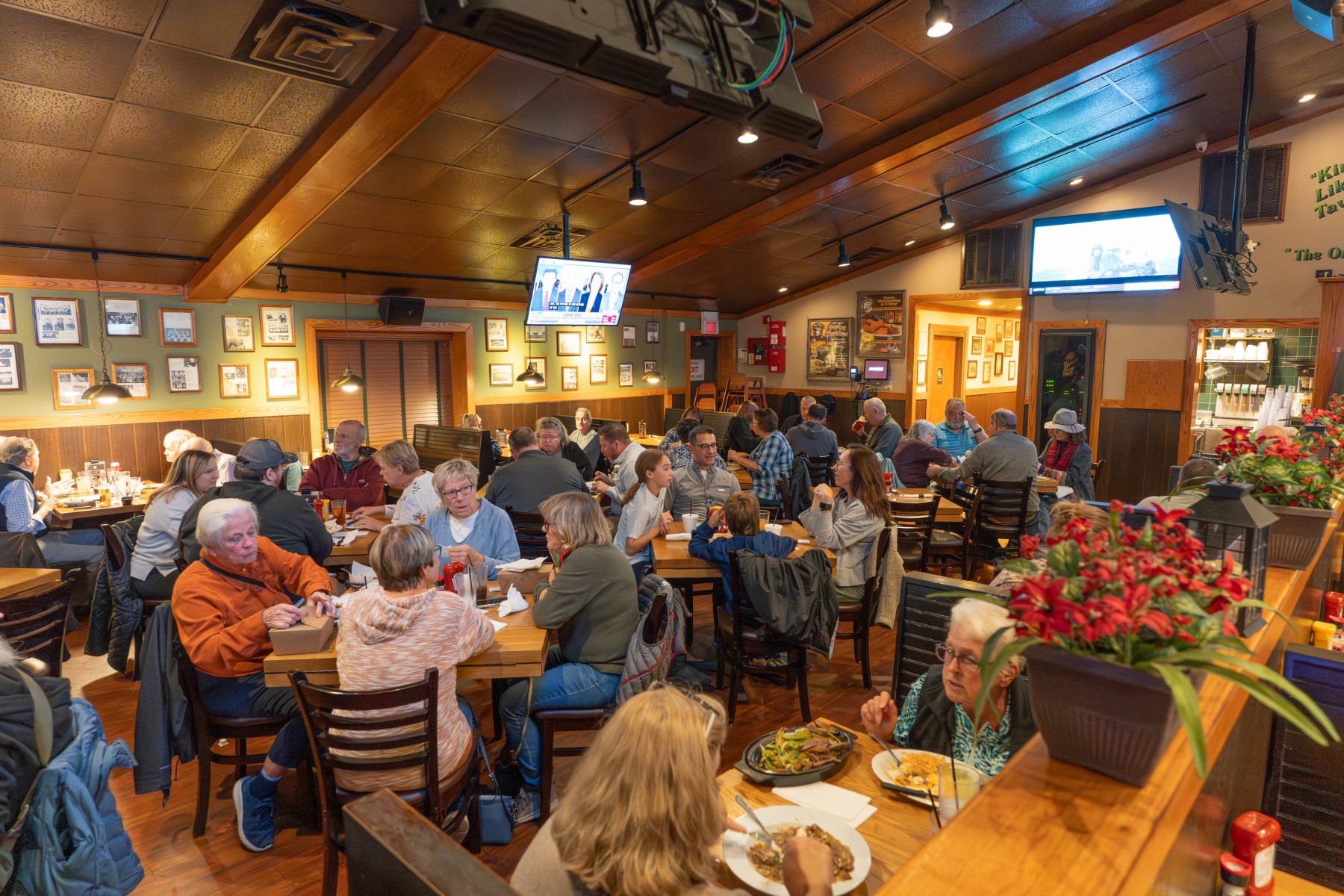 The Village Tavern & Grill of Carol Stream in Carol Stream, IL