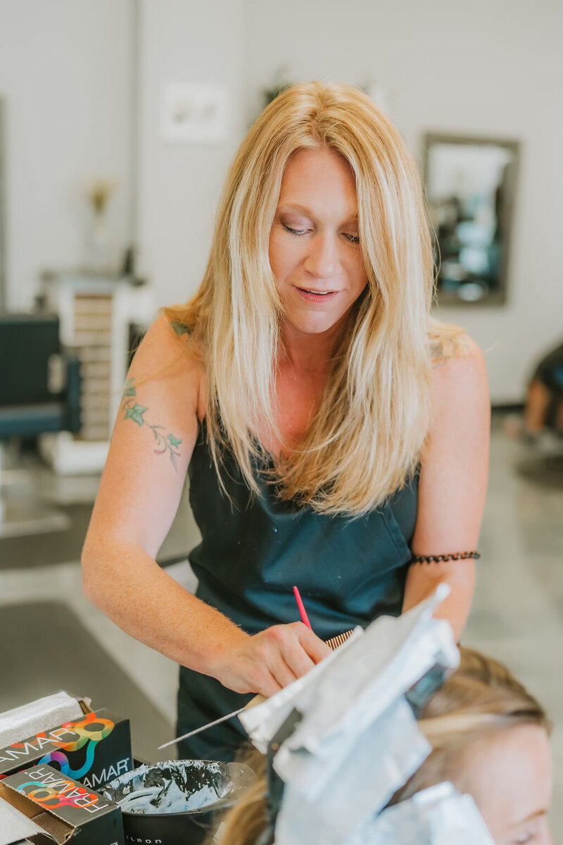 Bombshell Culture Salon and Spa in Beavercreek, OH (3)