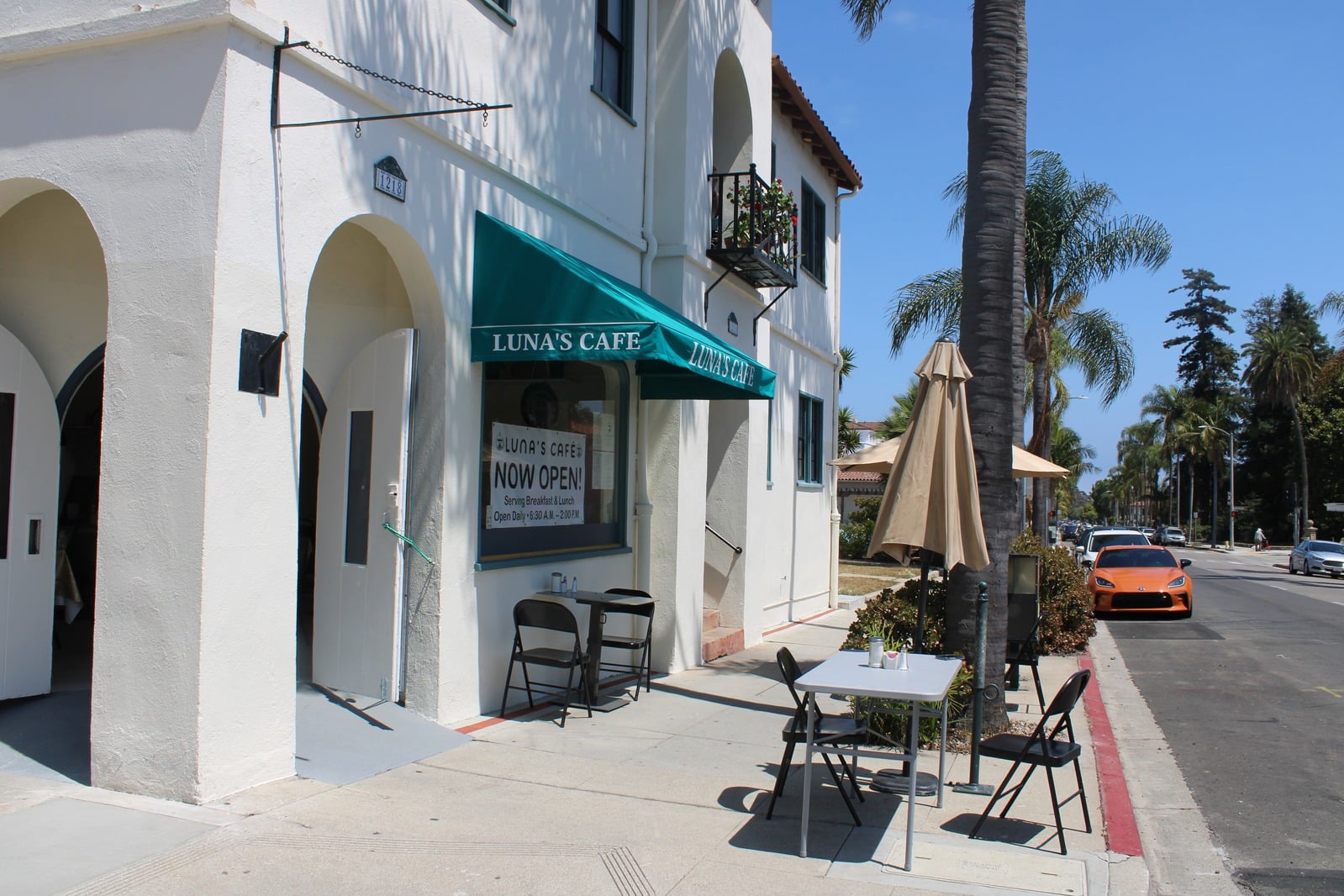Luna's Cafe in Santa Barbara, CA