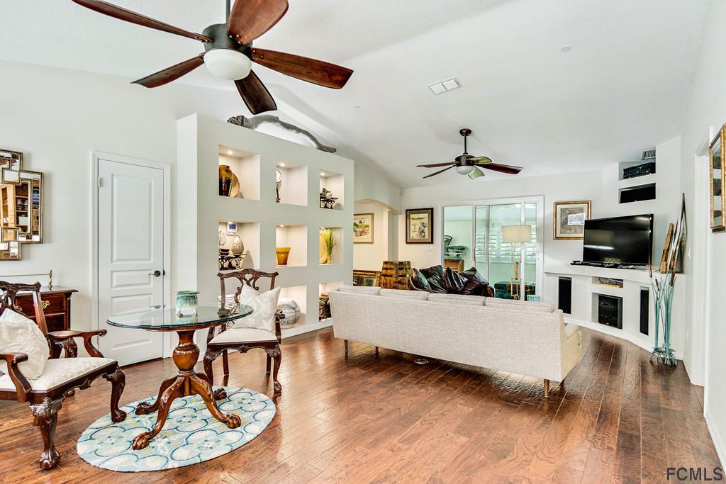 Palm Wave Realty in Flagler Beach, FL