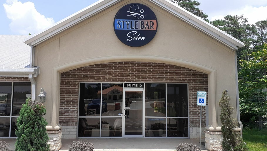 Style Bar Salon & Lash Studio in Willis, TX