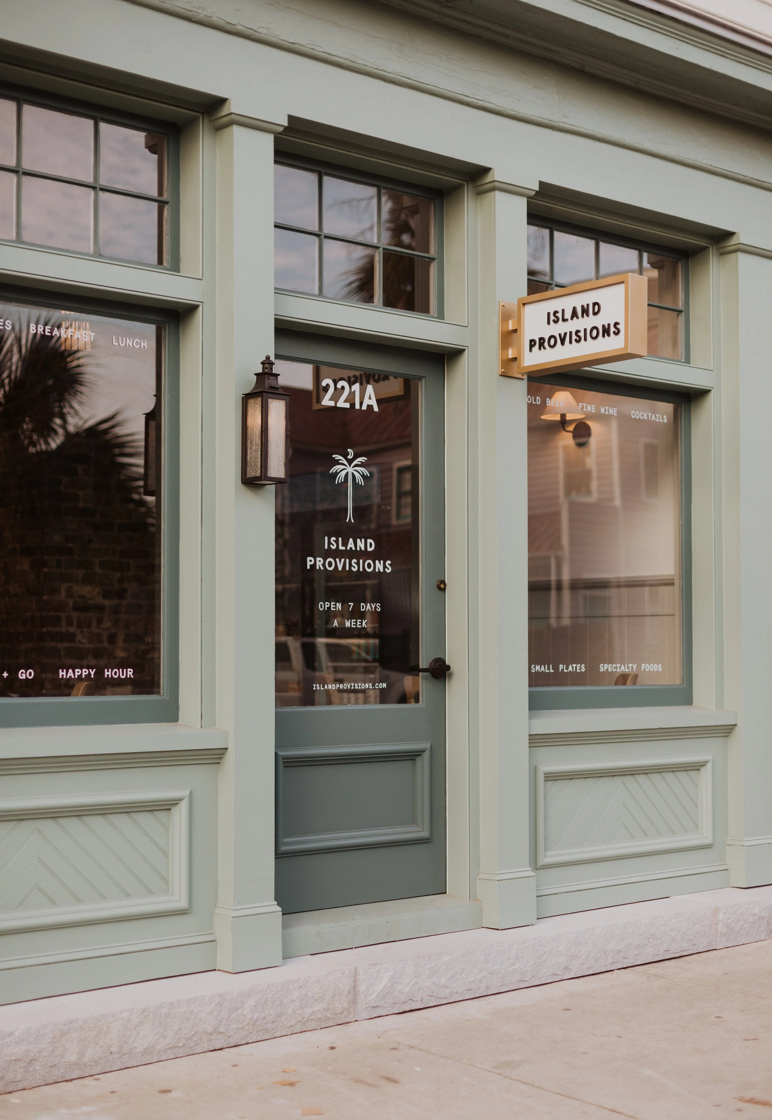Island Provisions - Downtown Charleston in Charleston, SC (4)