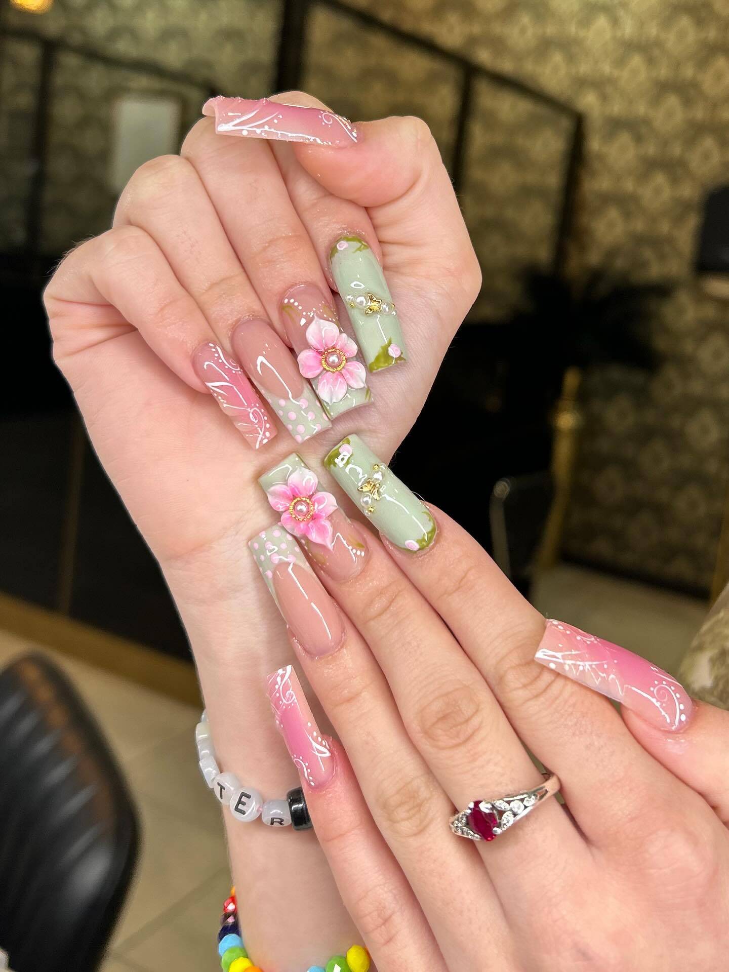 D' Nails Beauty Lounge in Brandon, FL