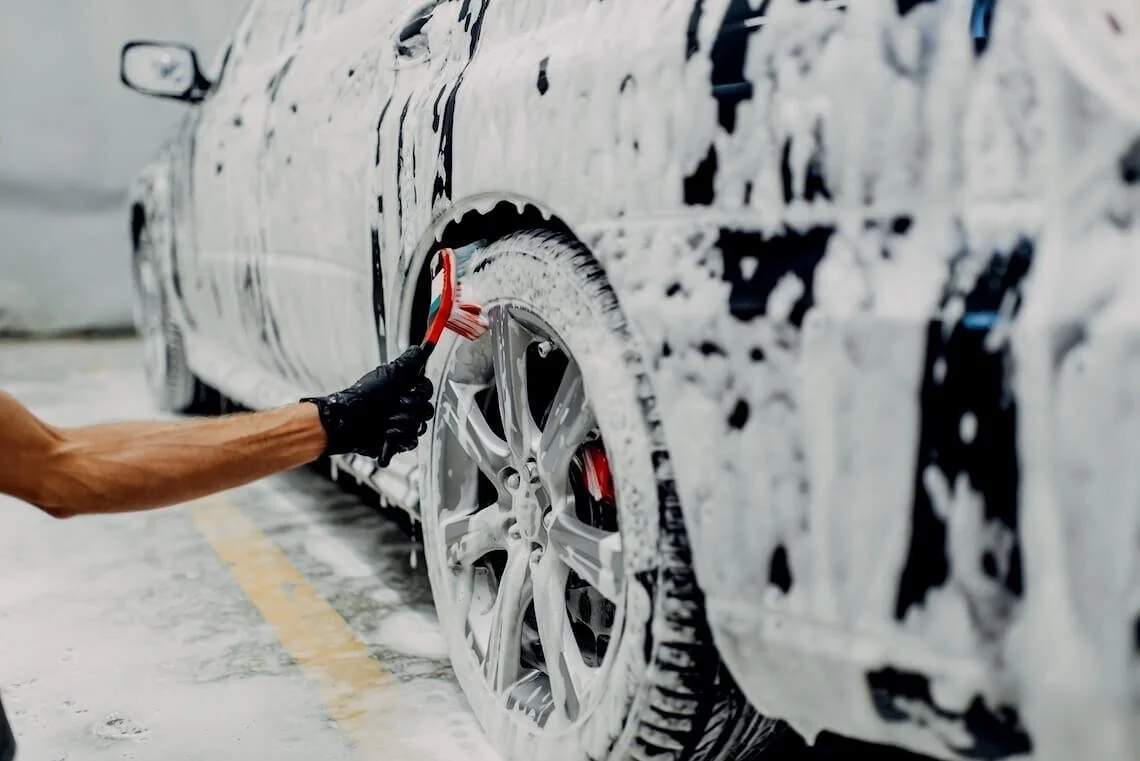 P'S DETAILING SERVICES in Sterling Heights, MI (2)