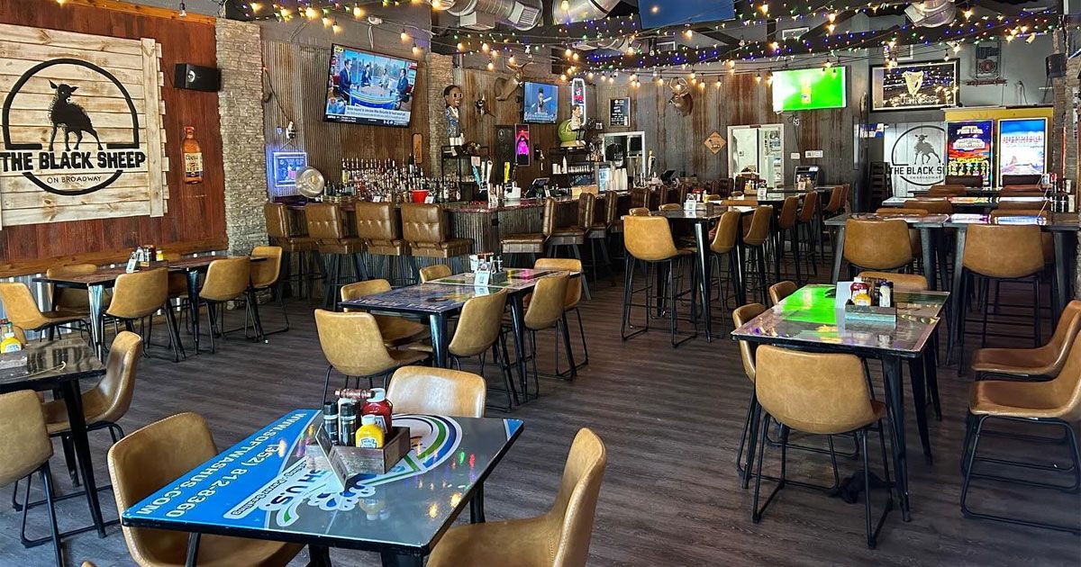 Black Sheep On Broadway in Ocala, FL (3)