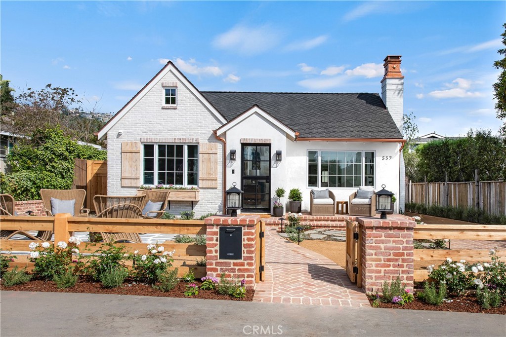 Jessica Gannon | Coastal Real Estate | Top Laguna Real Estate Broker Associate in Atwood, CA (2)