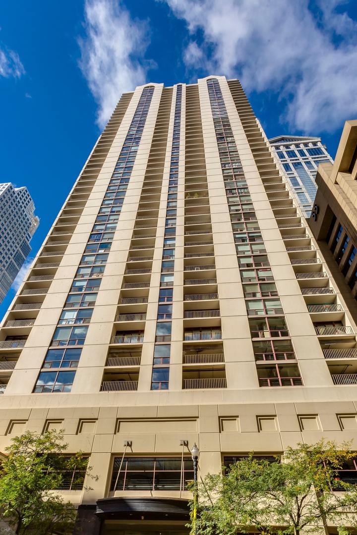 Second City Agents - Hinsdale & Chicago Realtors Compass in Chicago, IL (4)