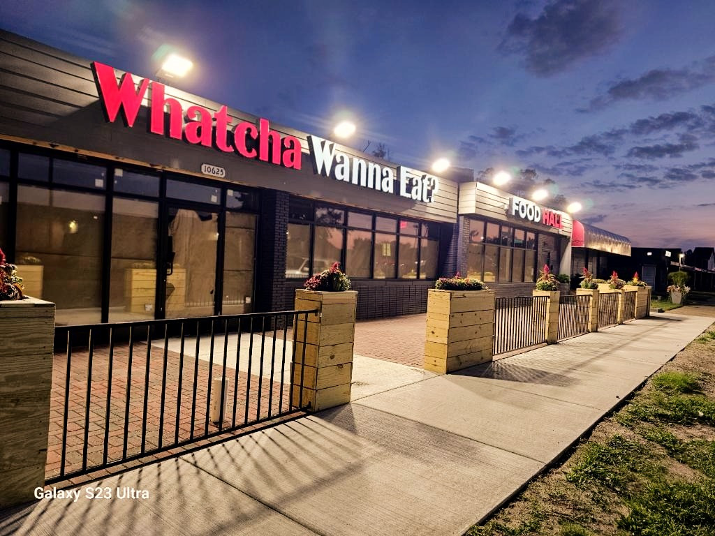 Whatcha Wanna Eat Food Hall in Detroit, MI (2)