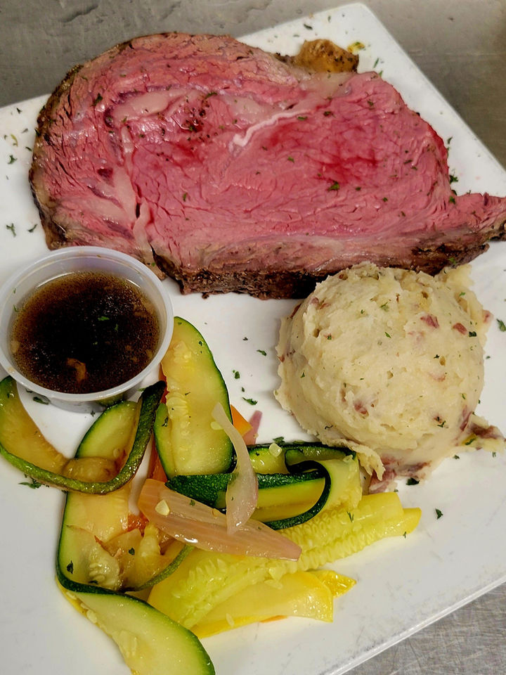 Horse & Hounds Restaurant in Ocala, FL (2)