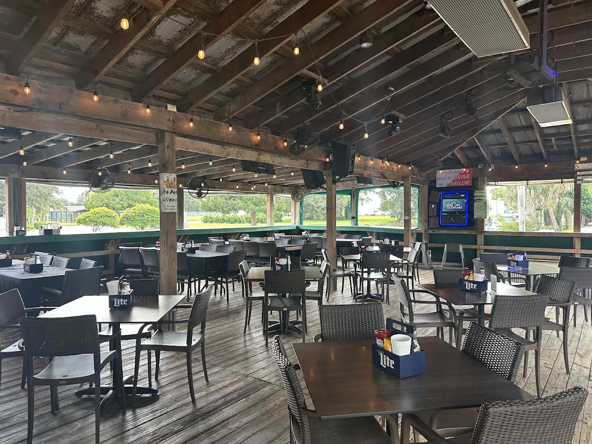 Scotty's Tiki Bar in Clewiston, FL