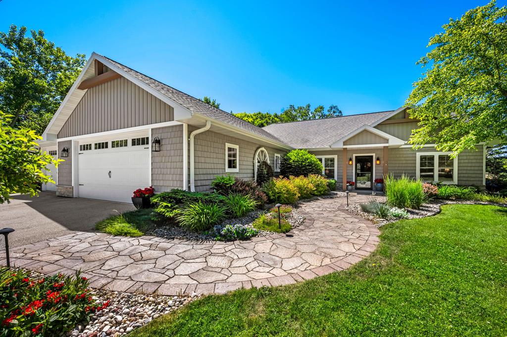 Arbor Crowne Properties in Ephraim, WI (5)