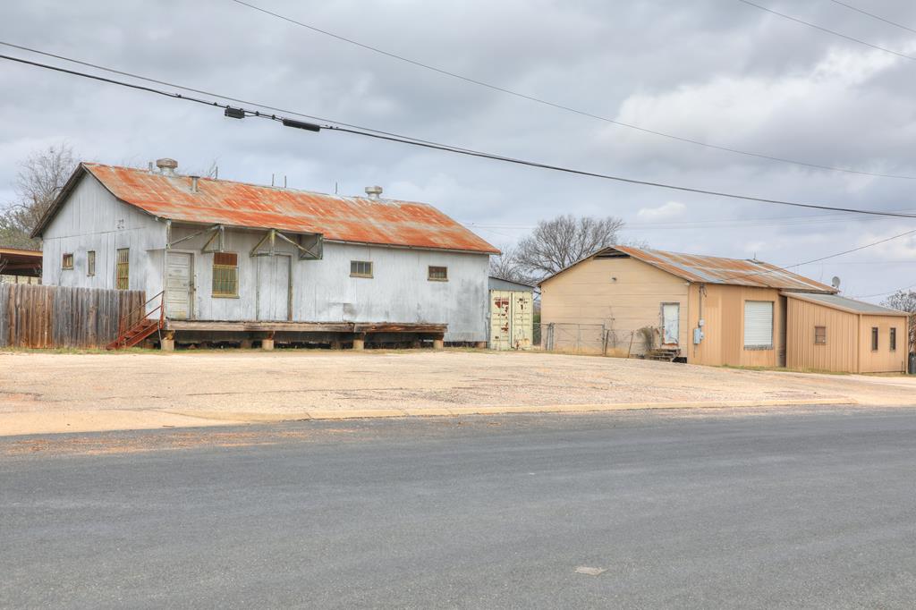 CC Herber Co. Real Estate in Fredericksburg, TX (4)