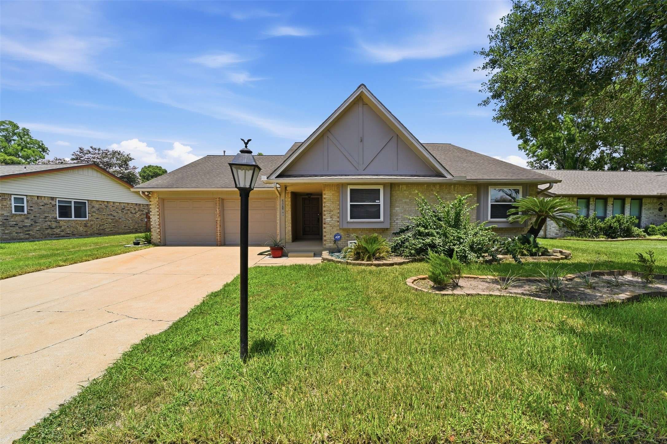 Michael Gee, Realtor - Real Broker, LLC - Houston, TX in North Houston, TX (6)