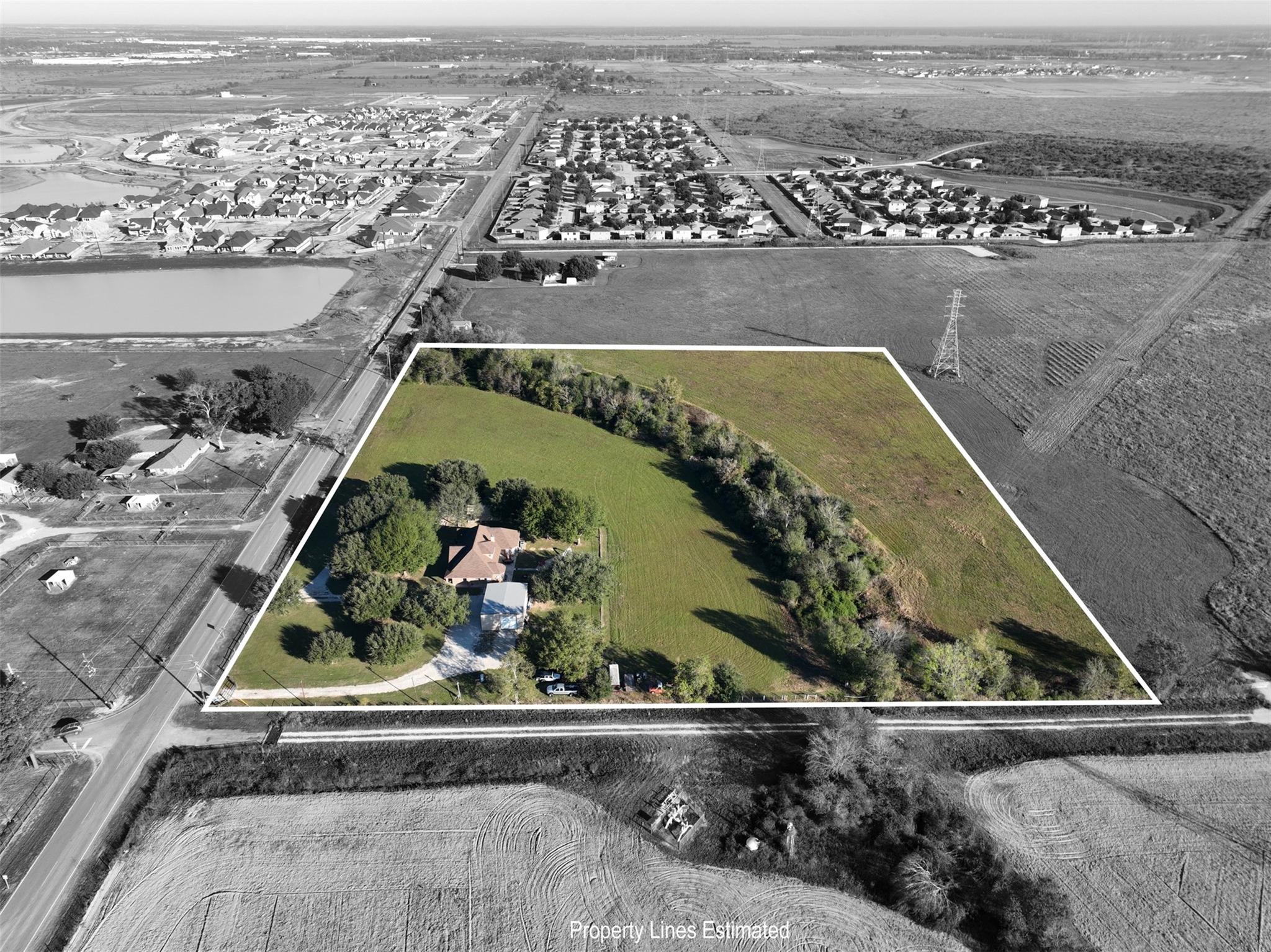 Carrie Lynch | Lifestyle Ranch & Home Group | Compass RE in Brenham, TX (3)