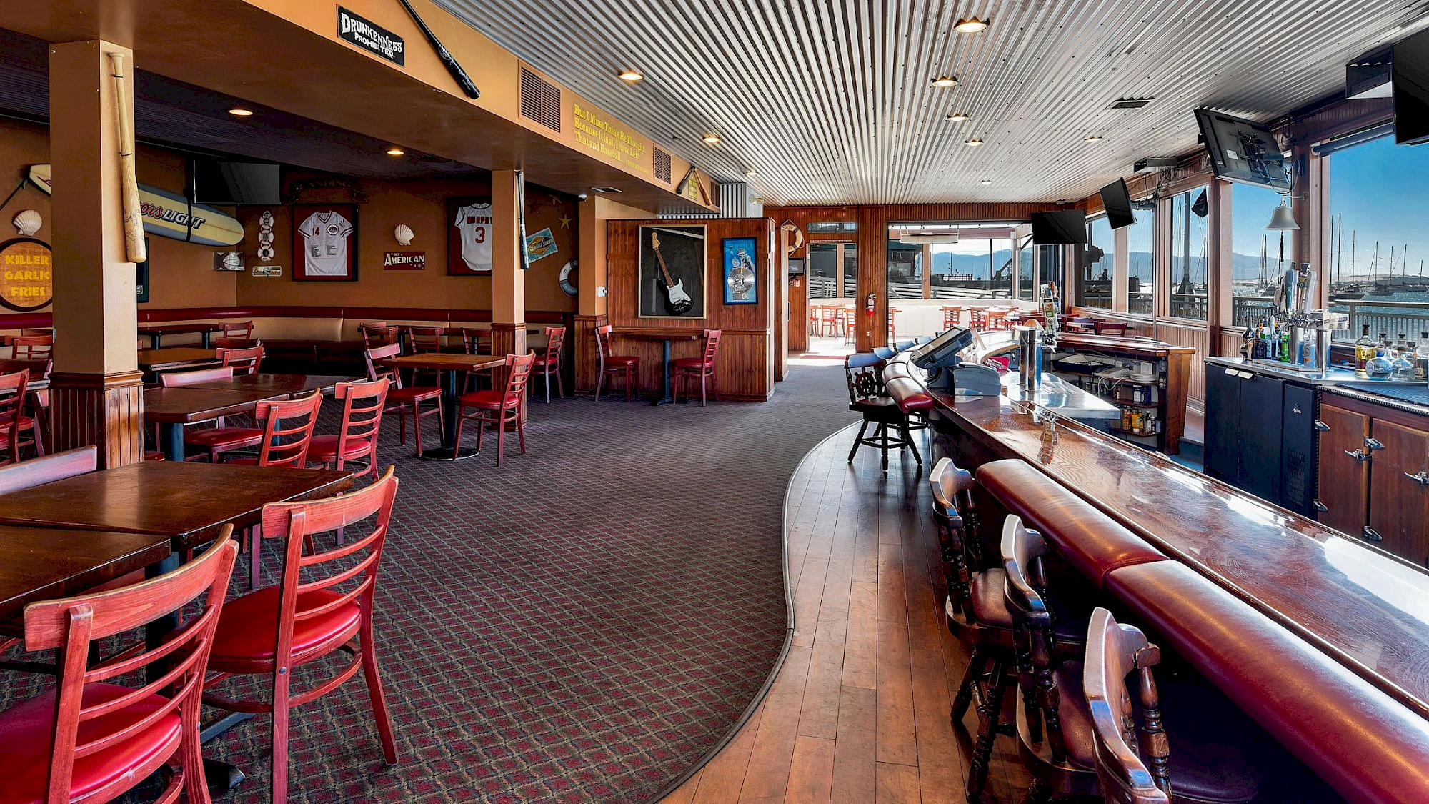 Rose's Bar and Grill in Morro Bay, CA (3)