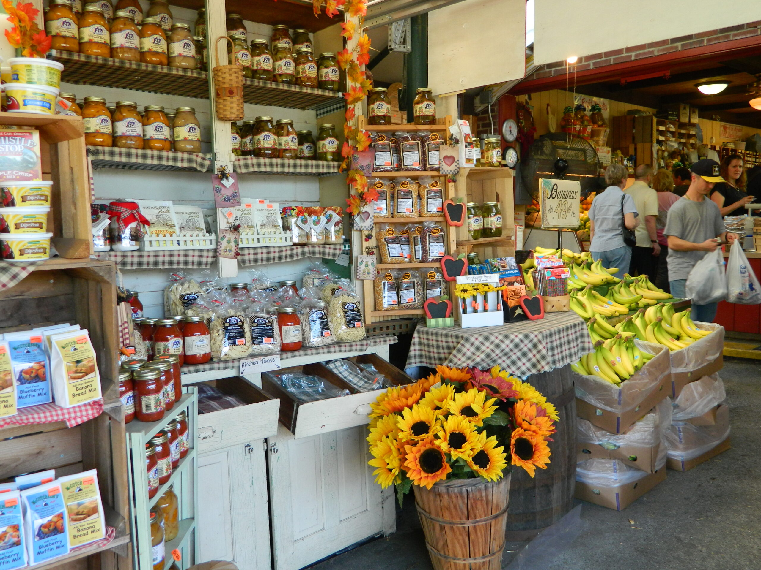 Baugher's Orchards, Farm & Bakery in Westminster, MD